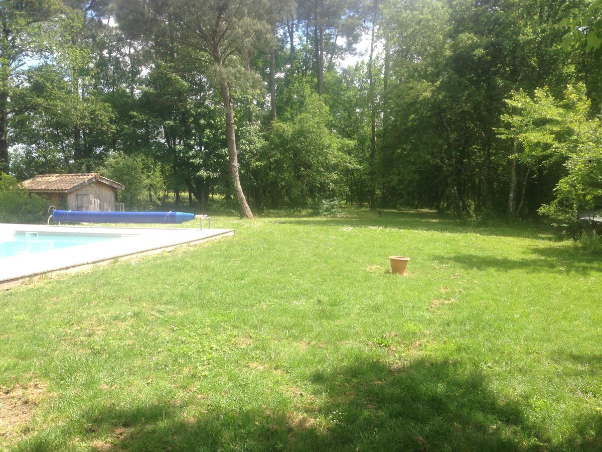 Domaine De Giron Bed and Breakfast Moulis-en-Médoc Esterno foto