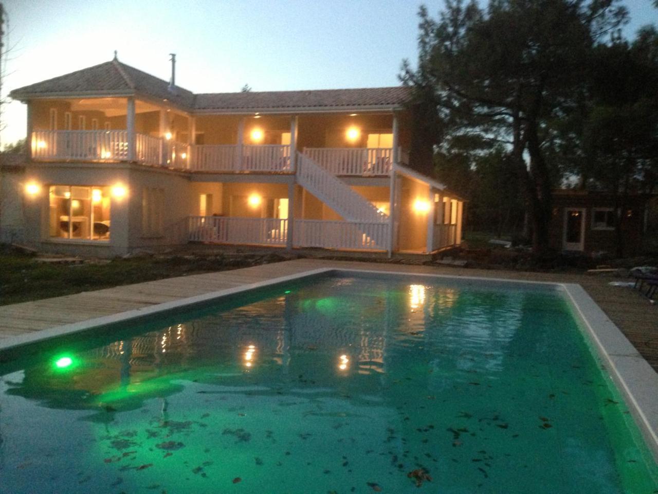 Domaine De Giron Bed and Breakfast Moulis-en-Médoc Esterno foto