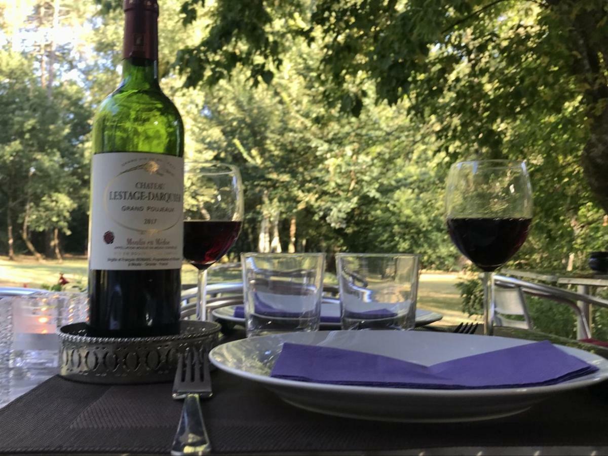 Domaine De Giron Bed and Breakfast Moulis-en-Médoc Esterno foto